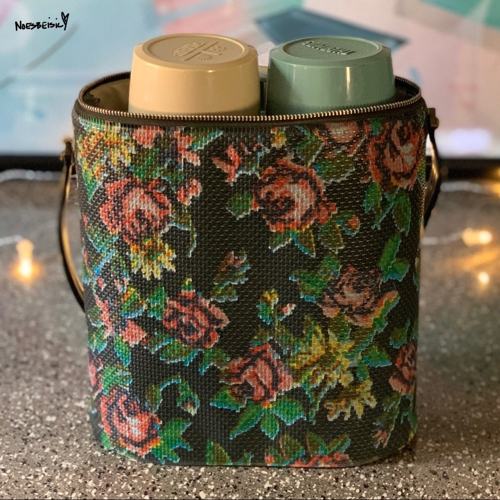 🚫SOLD•E✝️SY🚫 Vintage 80s Thermos With Floral Bag - Picture 9 of 12